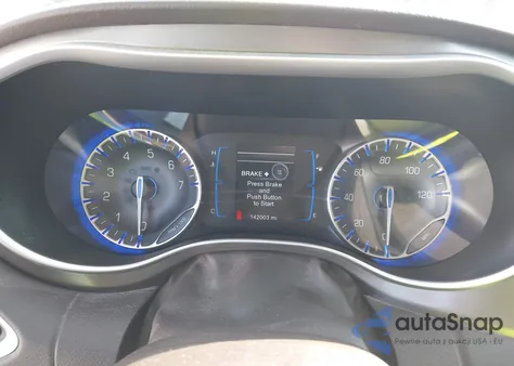 2017 Chrysler Pacifica Touring-L из США, поврежденный, VIN 2C4RC1BGXHR688119